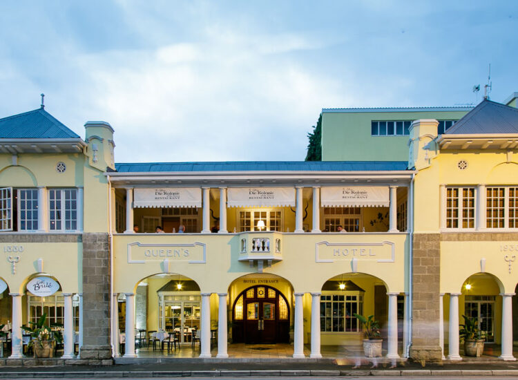 Exterior_Front